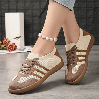 סניקרס אורטופדיות לנשים עם תמיכה חכמה ונוחות מרבית