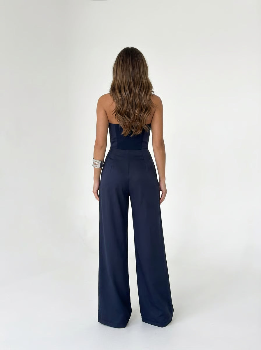 אוברול ערב מחטב לנשים – מראה יוקרתי ללא מאמץ