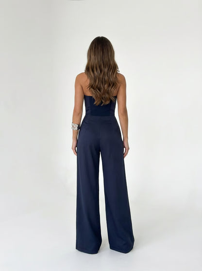 אוברול ערב מחטב לנשים – מראה יוקרתי ללא מאמץ